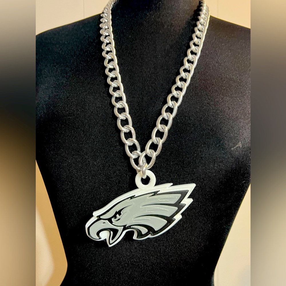 Eagles Fan Chain